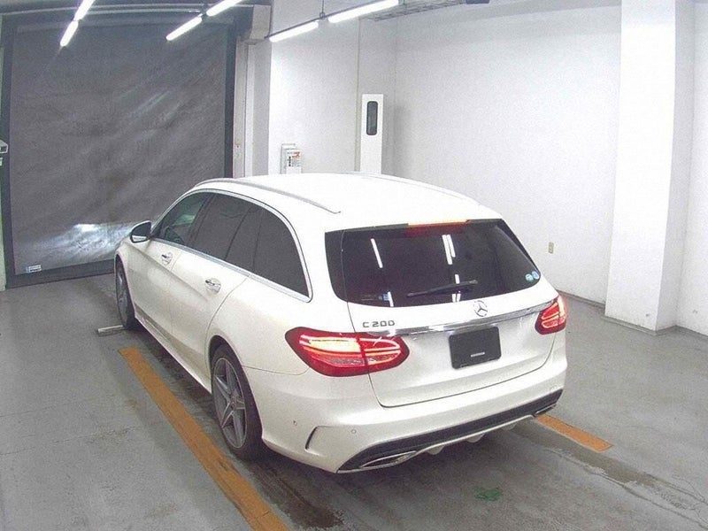 2017 Mercedes-Benz C 200 AMG Sport, photo 2