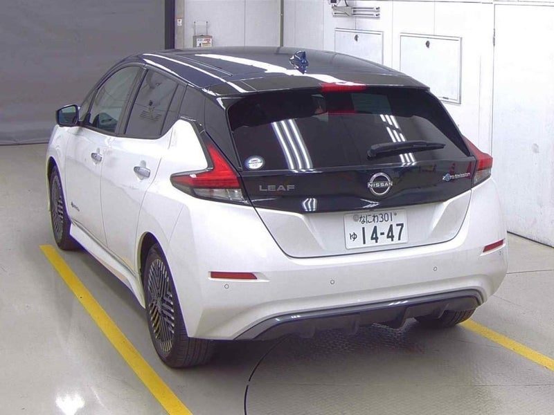 2022 Nissan Leaf 40 KWH, photo 2