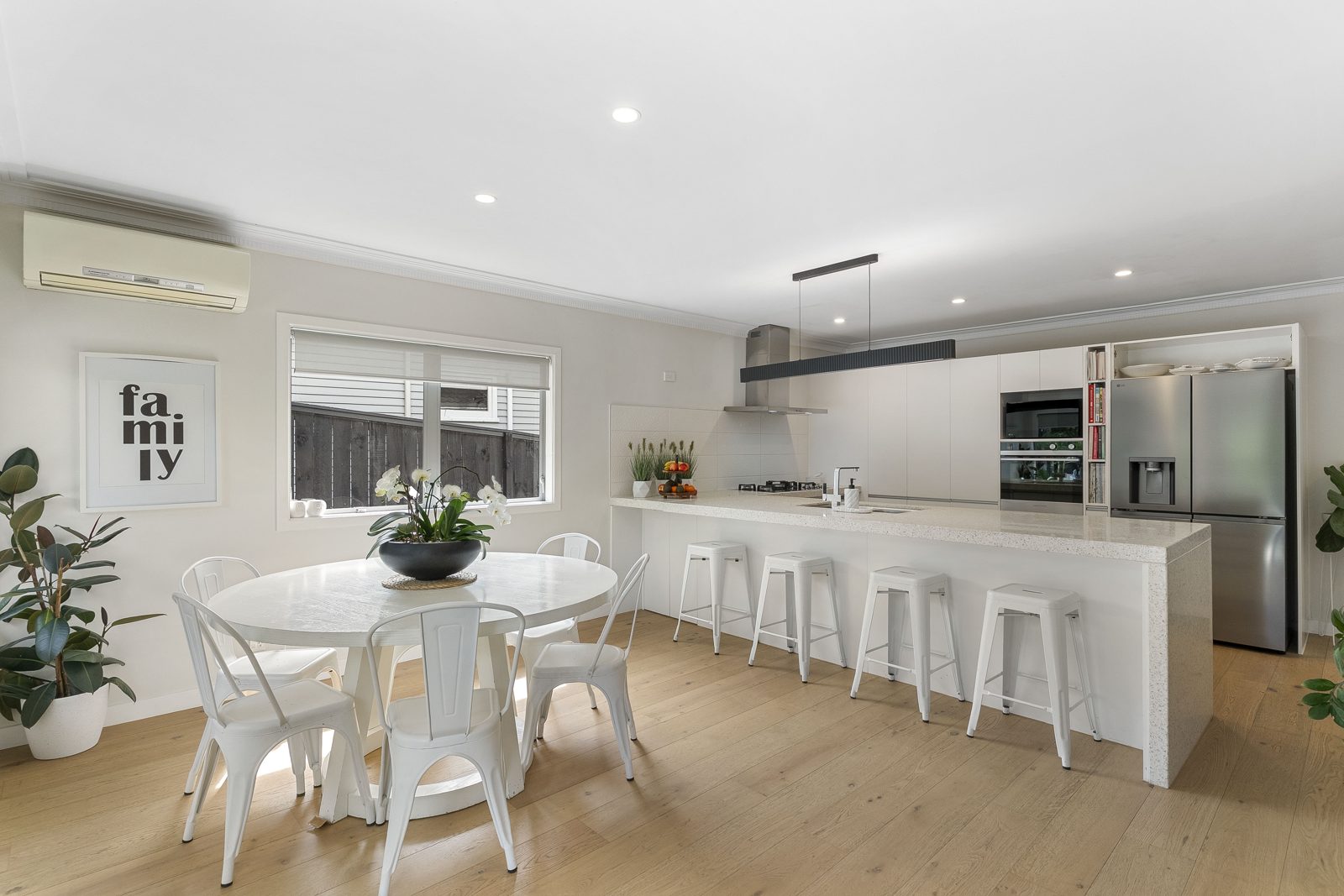 4 Braebank Lane, Te Atatu South, photo 11