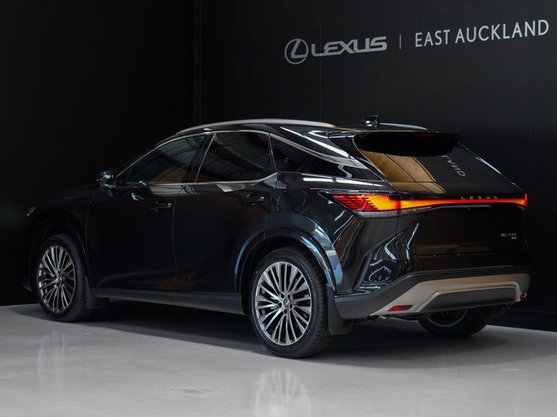 2026 Lexus RX 350h Limited, photo 2