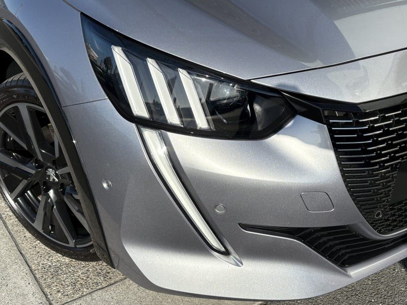 2022 Peugeot 208 GT 1.2P NZ New, photo 3