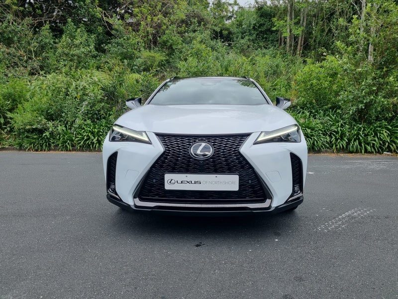 2026 Lexus UX 300h F Sport 2.0L Hybrid FWD SUV, photo 2