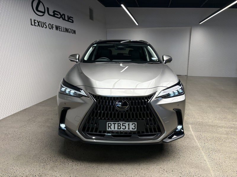 2026 Lexus NX 350h Limited, photo 3