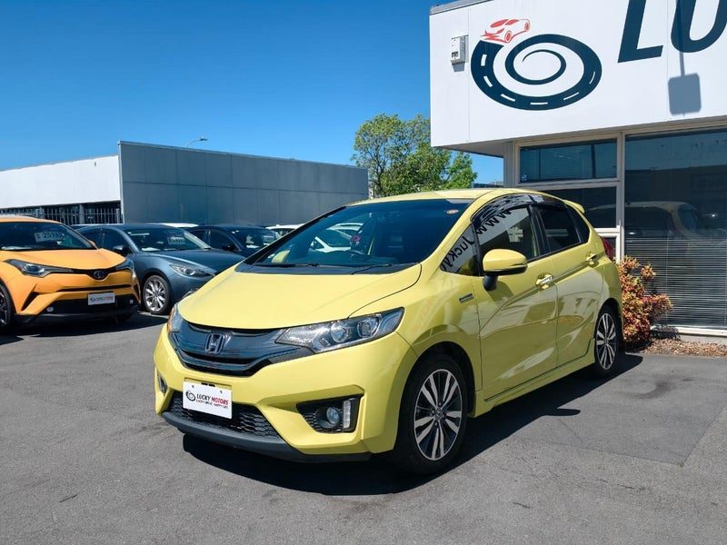 2013 Honda Fit HYBRID S PACKAGE, photo 3