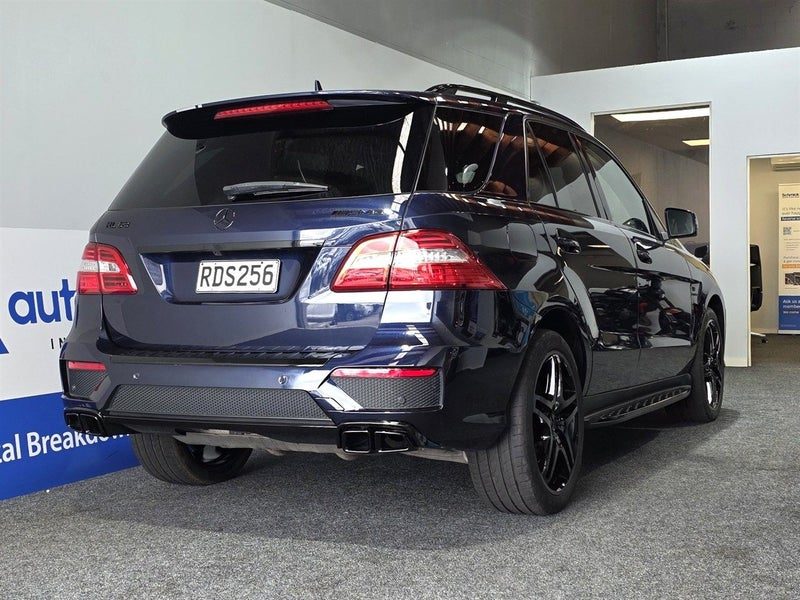 2012 Mercedes-Benz ML 63 AMG, photo 2