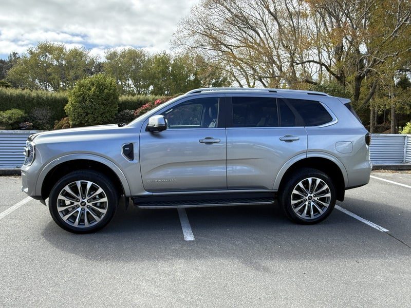 2025 Ford Everest PLATINUM 3.0D 4WD, photo 2
