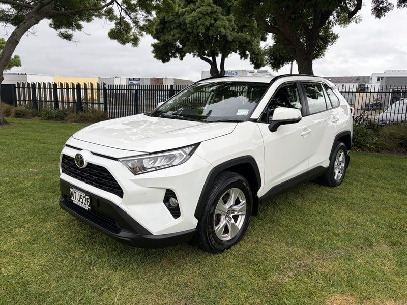 2020 Toyota RAV4 GX 2.0P CVT FWD Automatic SUV, photo 3
