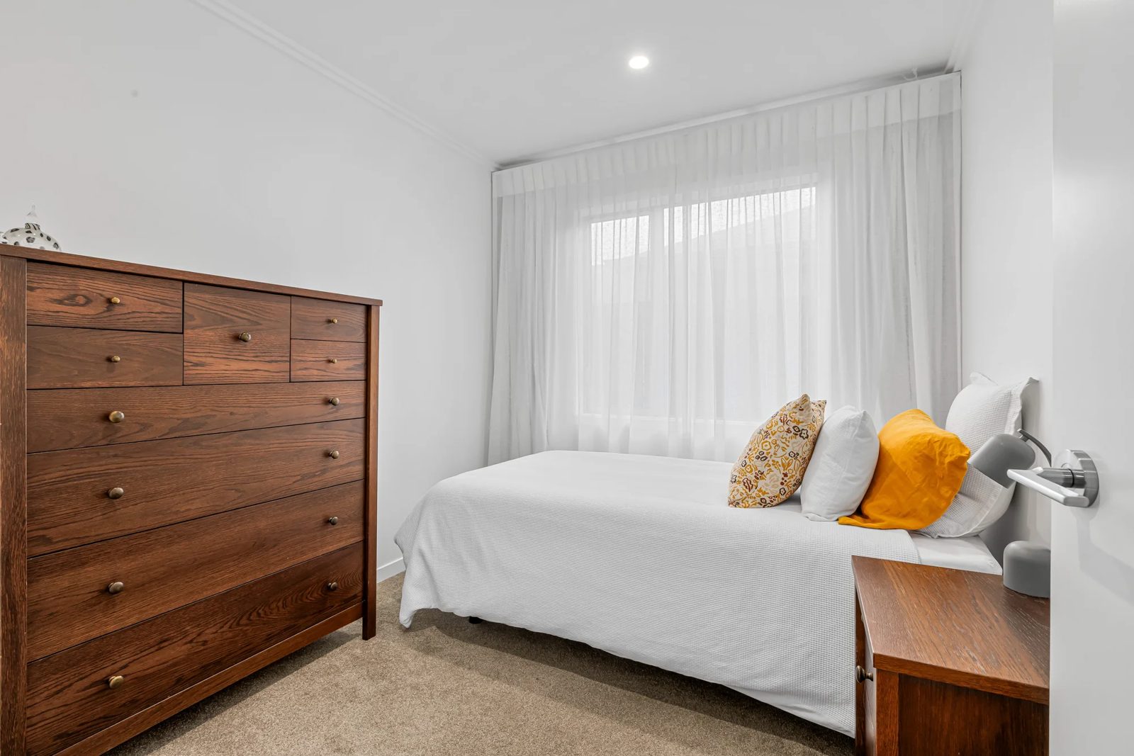 28 Edward Abell Street, Milldale, photo 12