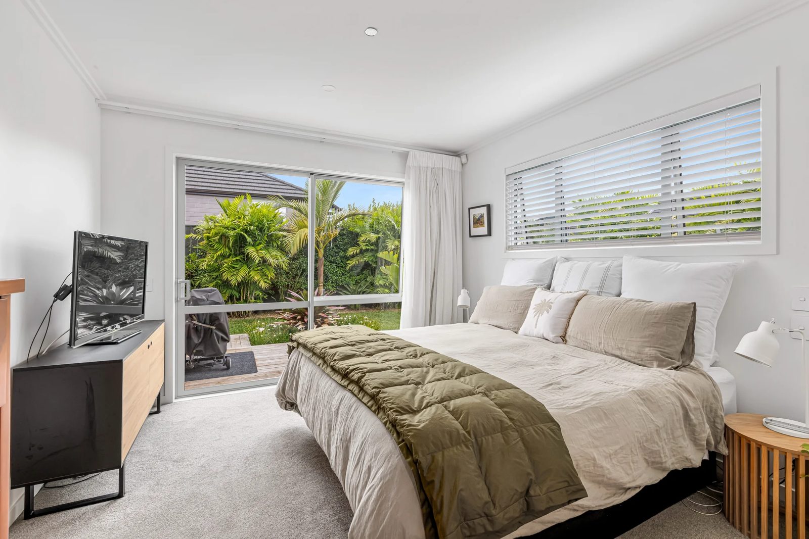 28 Edward Abell Street, Milldale, photo 5