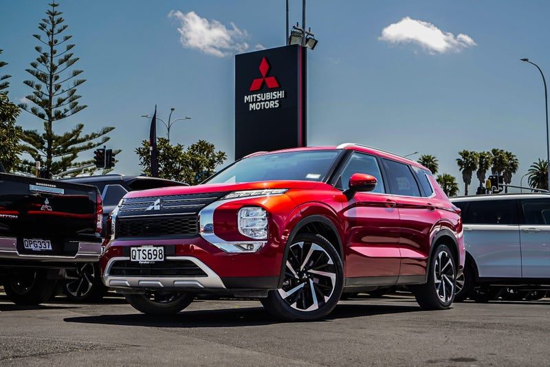 2024 Mitsubishi Outlander Xls 2.5p/4wd/cvt