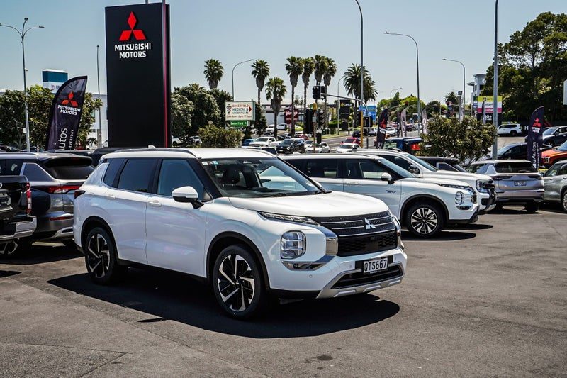 2024 Mitsubishi Outlander Xls 2.5p/4wd/cvt, photo 3