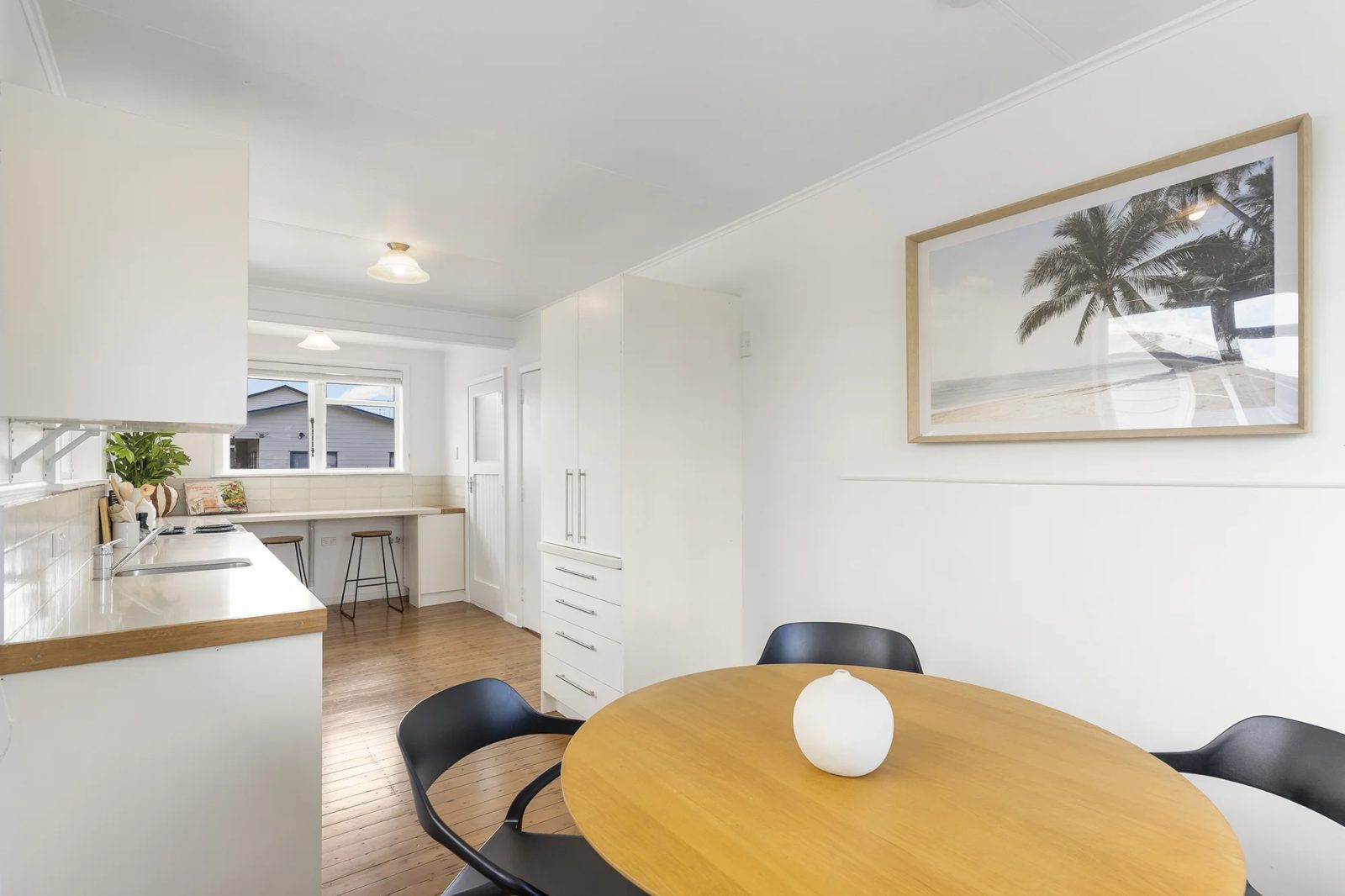 56 Kelwyn Road, Kelston, photo 7