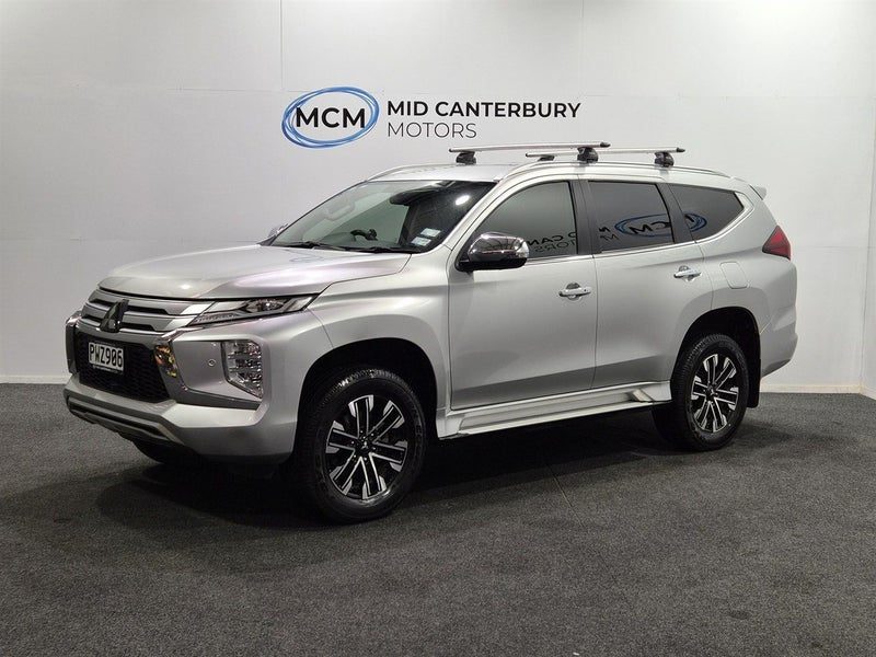 2023 Mitsubishi Pajero Sport VRX 7 Seater