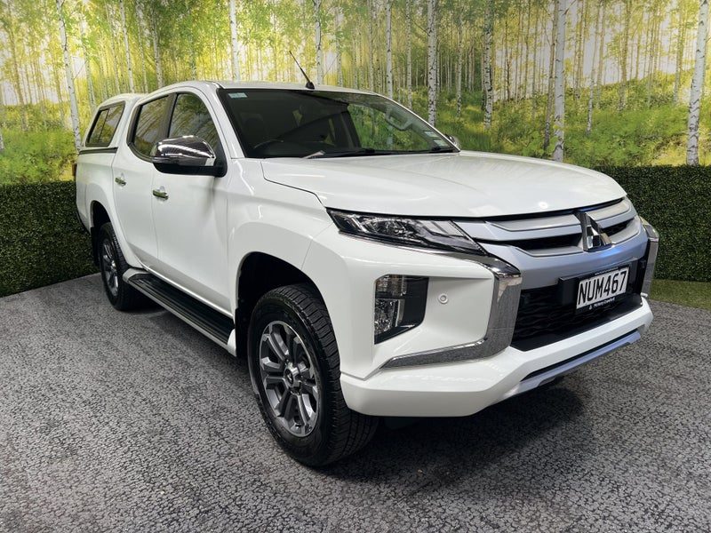 2021 Mitsubishi Triton 2.4 GLX-R 4WD - AUTO