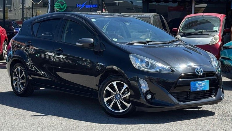 2016 Toyota Aqua 1.5G Hybird 3YearWarrantyFree, photo 2