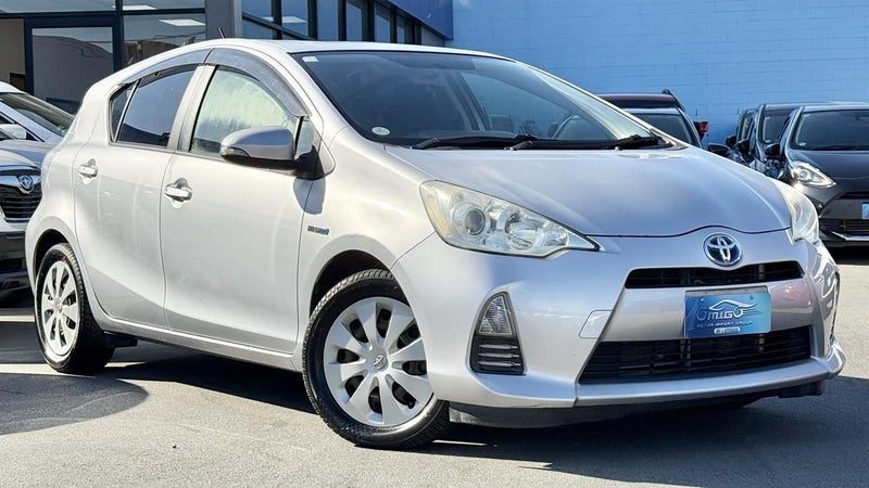 2013 Toyota Aqua 1.5S 3YearWarrantyFree, photo 2