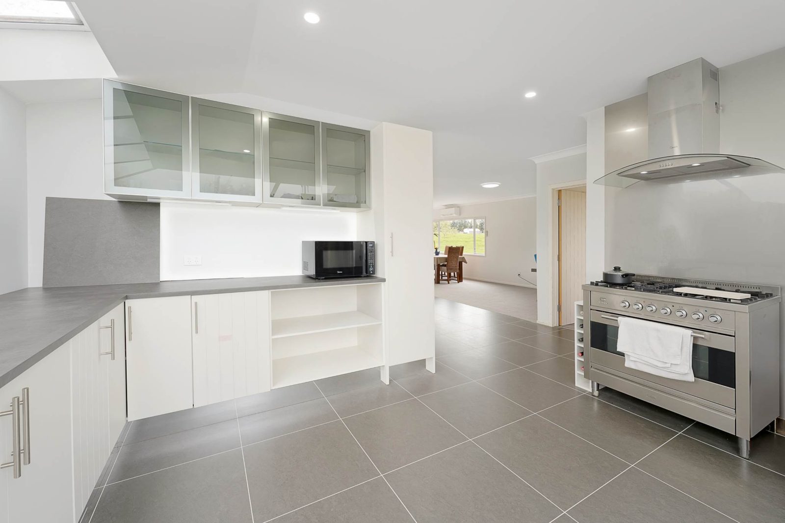59 Moontide Road, Kumeu, photo 4
