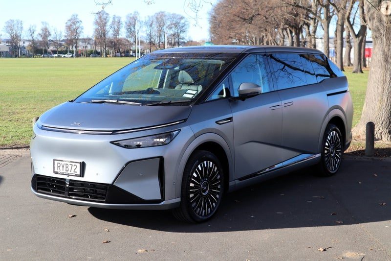 2026 XPENG X9 FWD STANDARD RANGE, photo 3