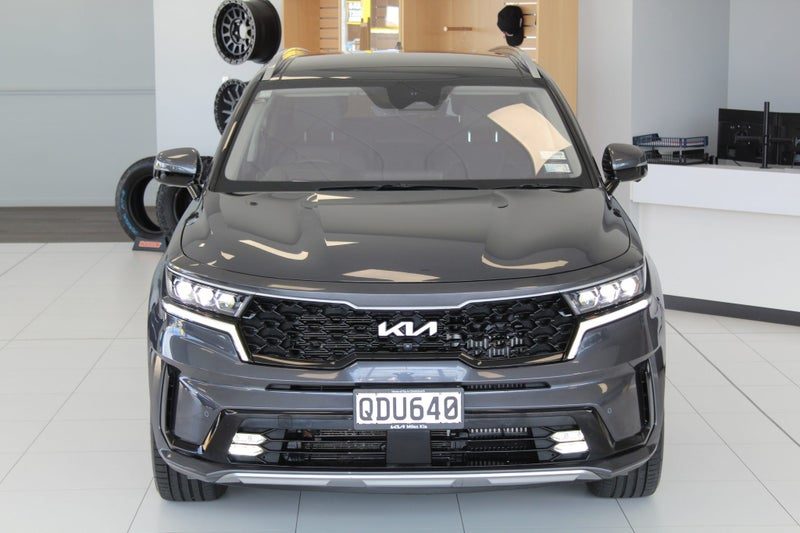 2023 Kia Sorento Premium, photo 2