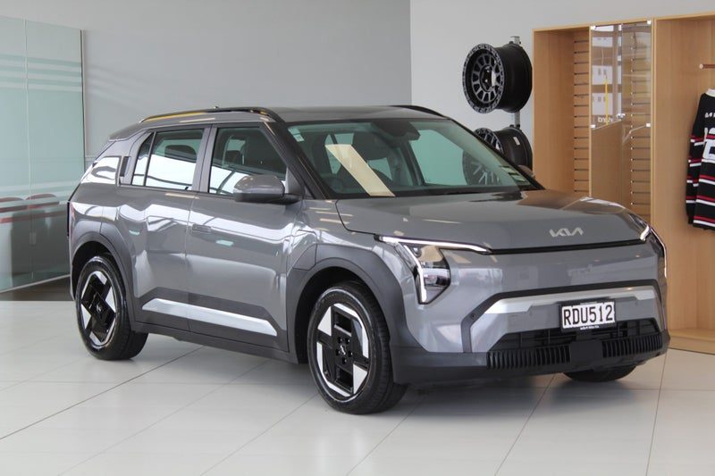 2025 Kia EV3 LIGHT LR 81KWH 605KM RANGE!