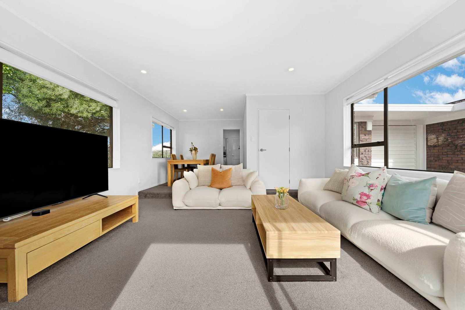 2/29 Vivian Wilson Drive, Eastern Beach, photo 2