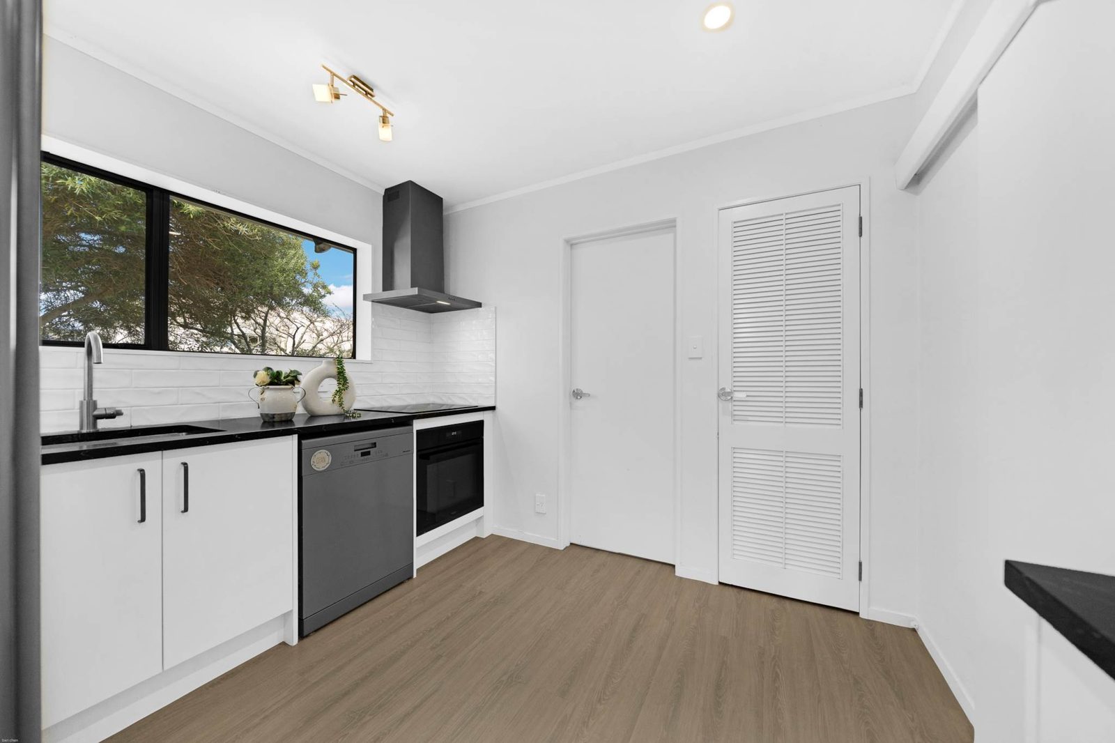 2/29 Vivian Wilson Drive, Eastern Beach, photo 9