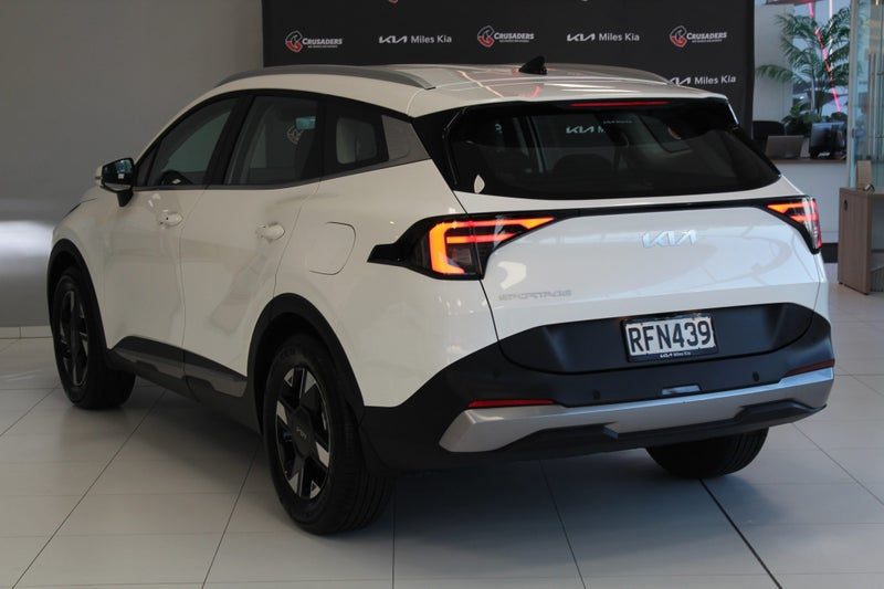 2025 Kia Sportage LX 1.6L PETROL, photo 3