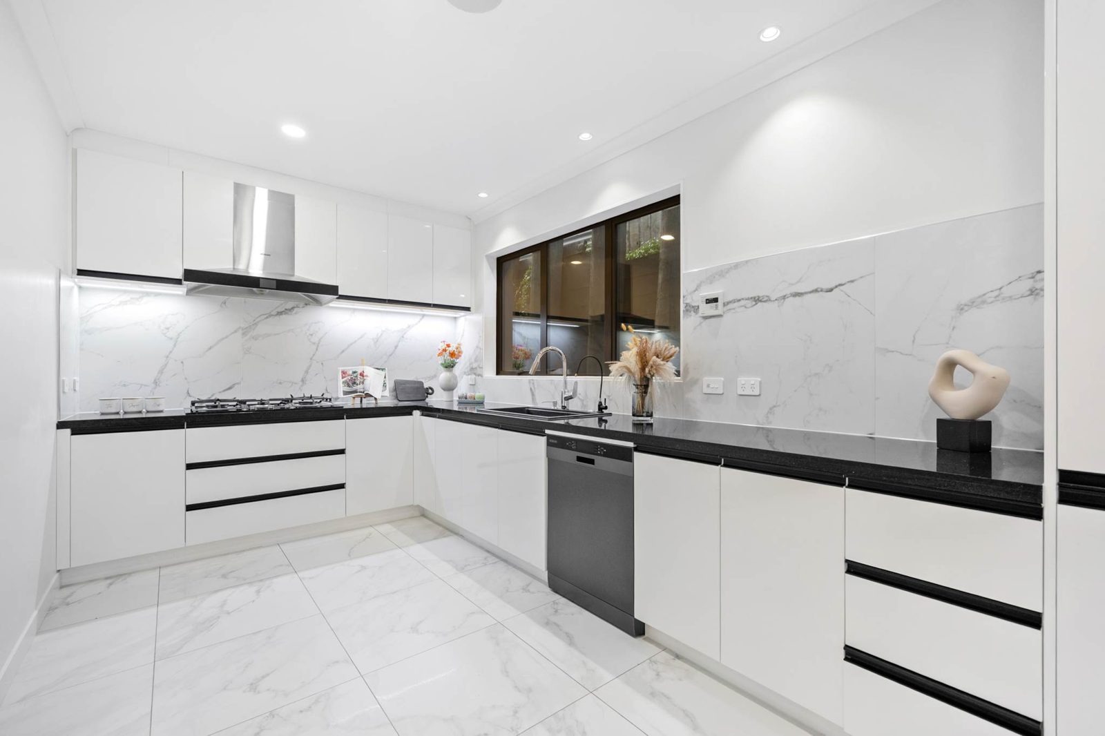 26A Cheval Drive, Totara Vale, photo 12