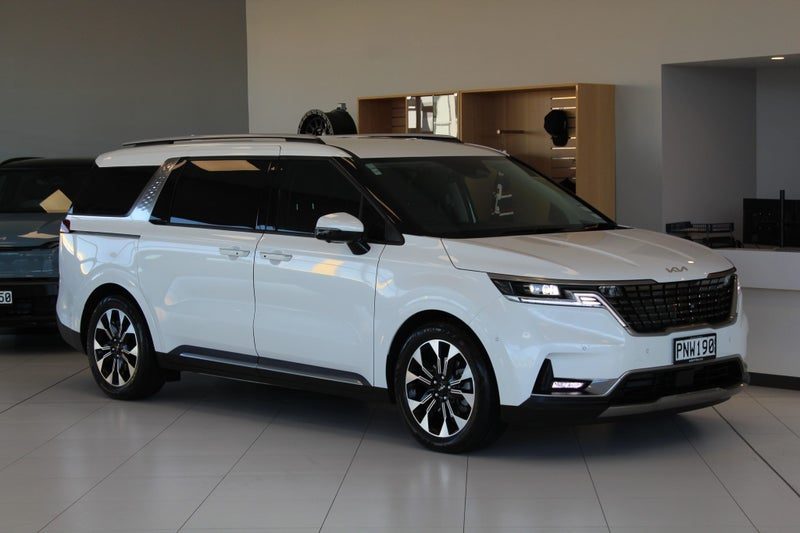 2022 Kia Carnival PREMIUM 2.2L DIESEL 8 SEATER