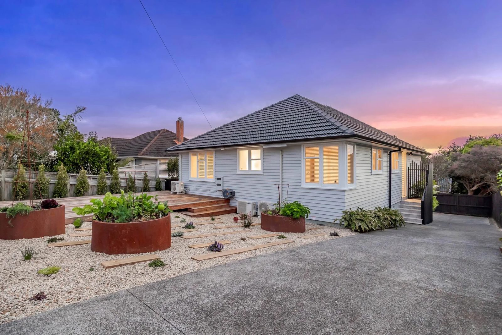 13 Fernwood Place, Waiotaiki Bay, photo 3
