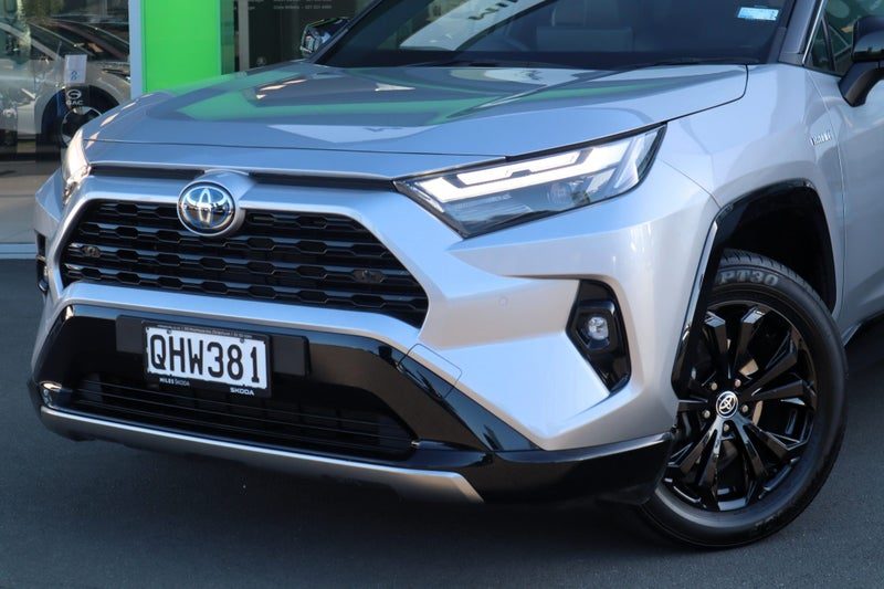 2023 Toyota RAV4 XSE 2.5L Petrol Hybrid 4WD, photo 2