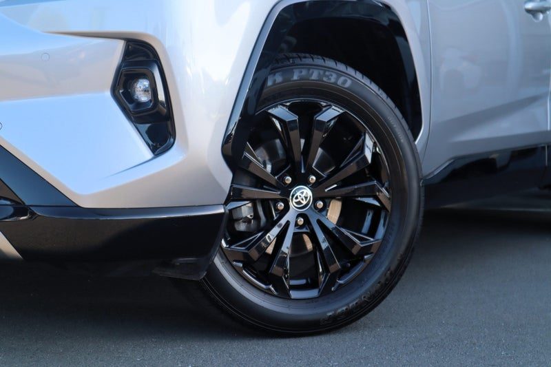 2023 Toyota RAV4 XSE 2.5L Petrol Hybrid 4WD, photo 3
