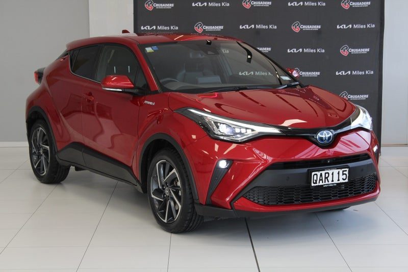 2023 Toyota C-HR LIMITED 1.8 PETROL HYBRID