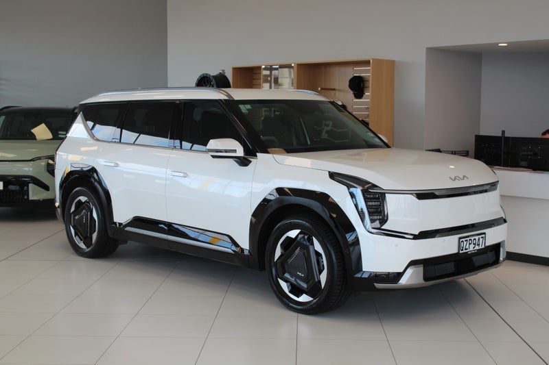 2024 Kia EV9 EARTH AWD LONG RANGE 99.8Kwh