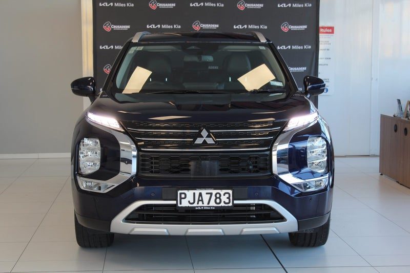 2022 Mitsubishi Outlander XLS 2.5L PETROL, photo 2