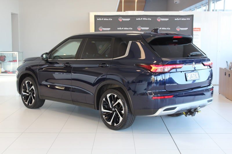 2022 Mitsubishi Outlander XLS 2.5L PETROL, photo 3