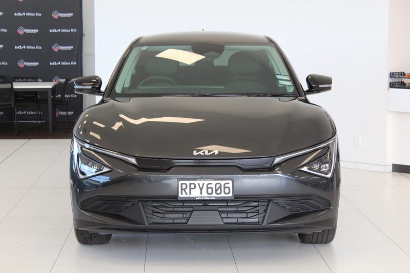 2026 Kia EV6 LIGHT RWD 84KWH 582KM RANGE, photo 2