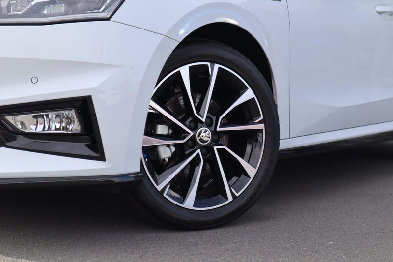 2026 Skoda Fabia Monte Carlo, photo 3