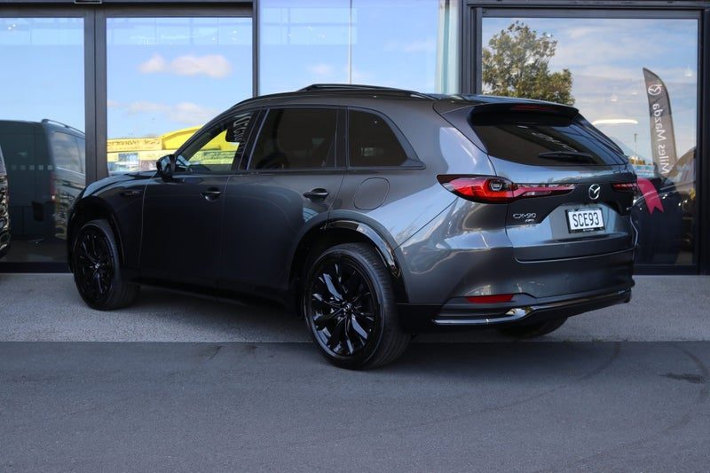 2026 Mazda CX-90 Takami Kuro 3.3PMHT, photo 2