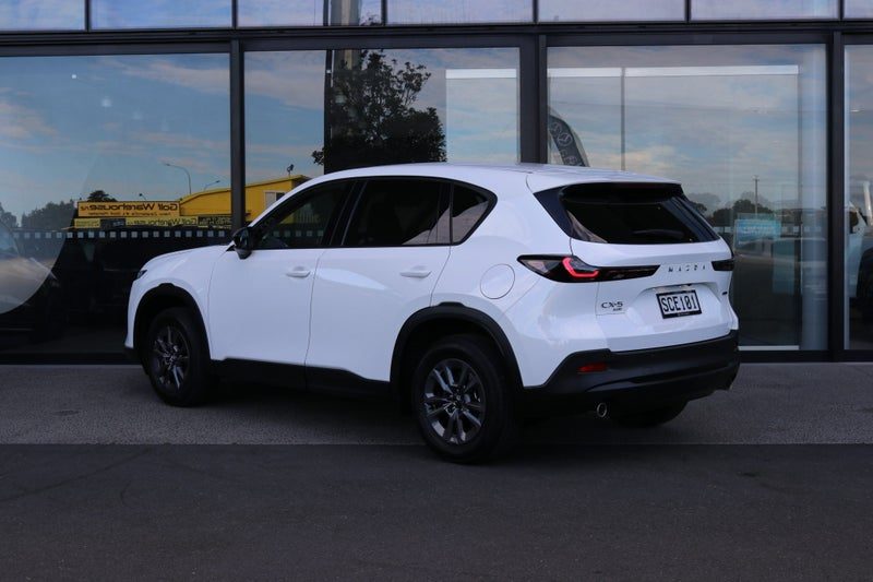 2026 Mazda CX-5 Touring 2.5P AWD, photo 2