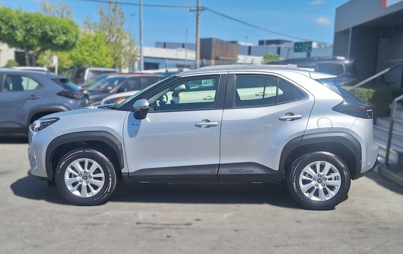 2024 Toyota Yaris Cross GX, photo 3