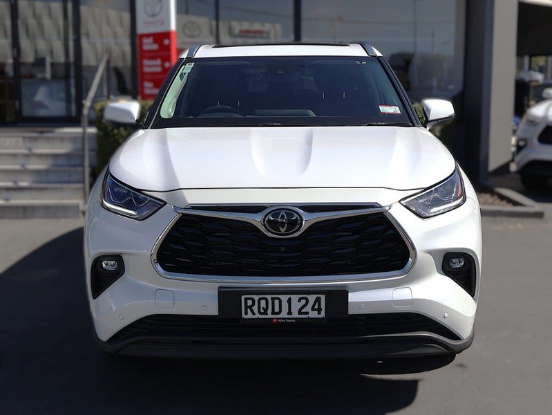 2026 Toyota Highlander Limited ZR, photo 2