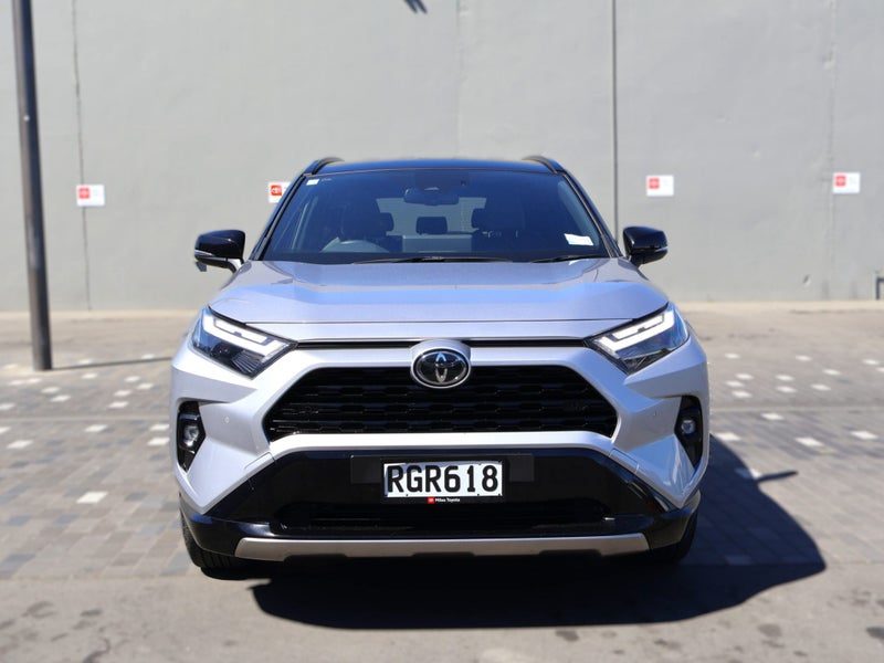2025 Toyota RAV4 XSE 2.5P HV ECVT AWD SUV/5D/5S, photo 2
