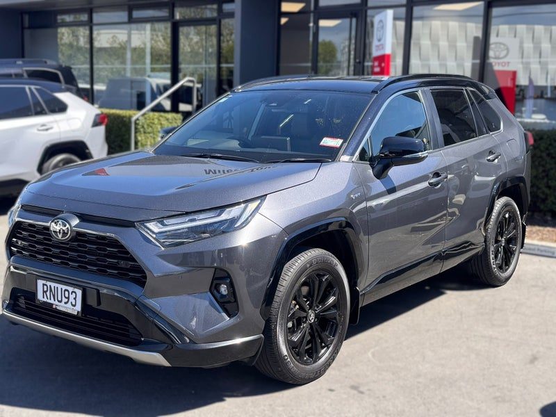2025 Toyota RAV4 XSE 2.5P HV ECVT AWD SUV/5D/5S, photo 3