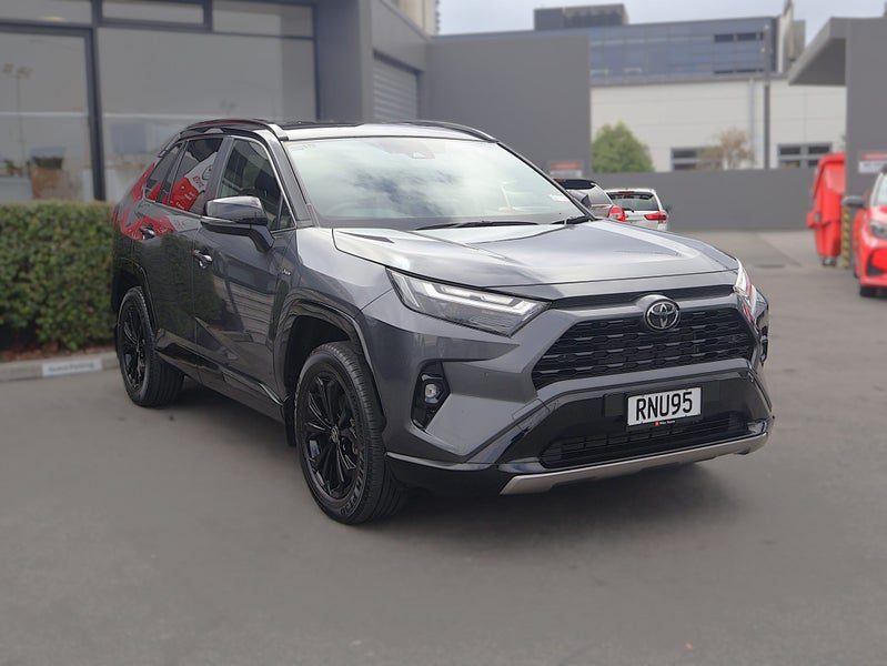 2025 Toyota RAV4 XSE