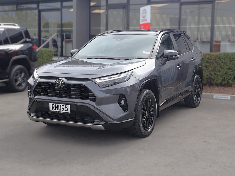 2025 Toyota RAV4 XSE, photo 3