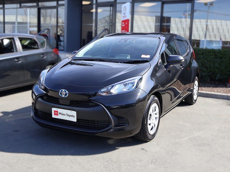 2023 Toyota Aqua 1.5 Hybrid X, Push Start, photo 3