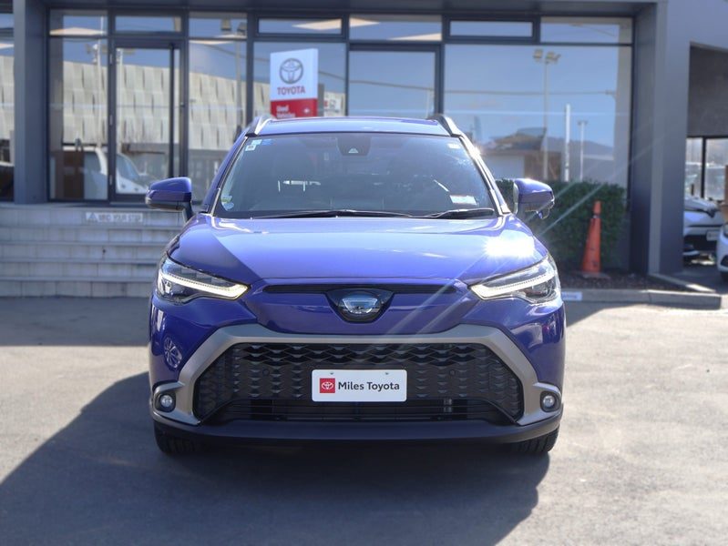 2022 Toyota Corolla Cross 1.8L Hybrid Z, Leather, photo 2