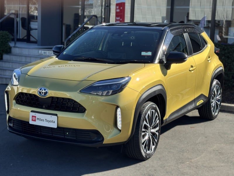 2021 Toyota Yaris Cross 1.5 Hybrid Z, Leather, photo 3