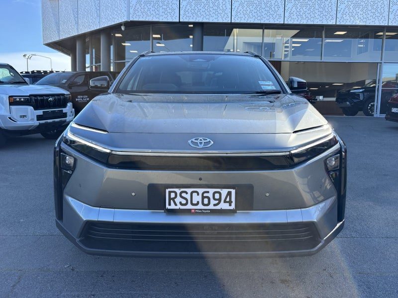 2026 Toyota bZ4X Pure 75Kwh/Ev/Fd, photo 2